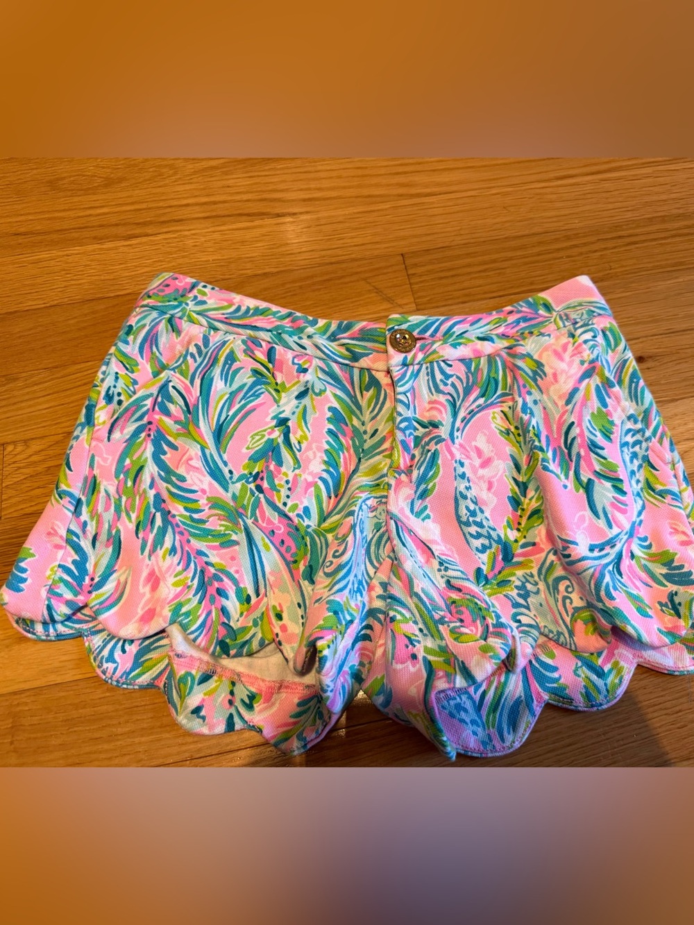 Lilly Pulitzer Pink Tropical Scallop Hem Shorts